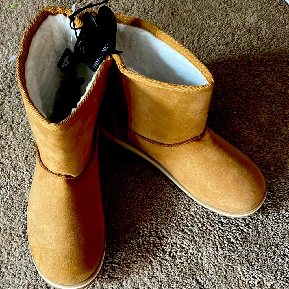 Booties size 4